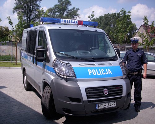 Słubiccy policjanci dostali nowy radiowóz