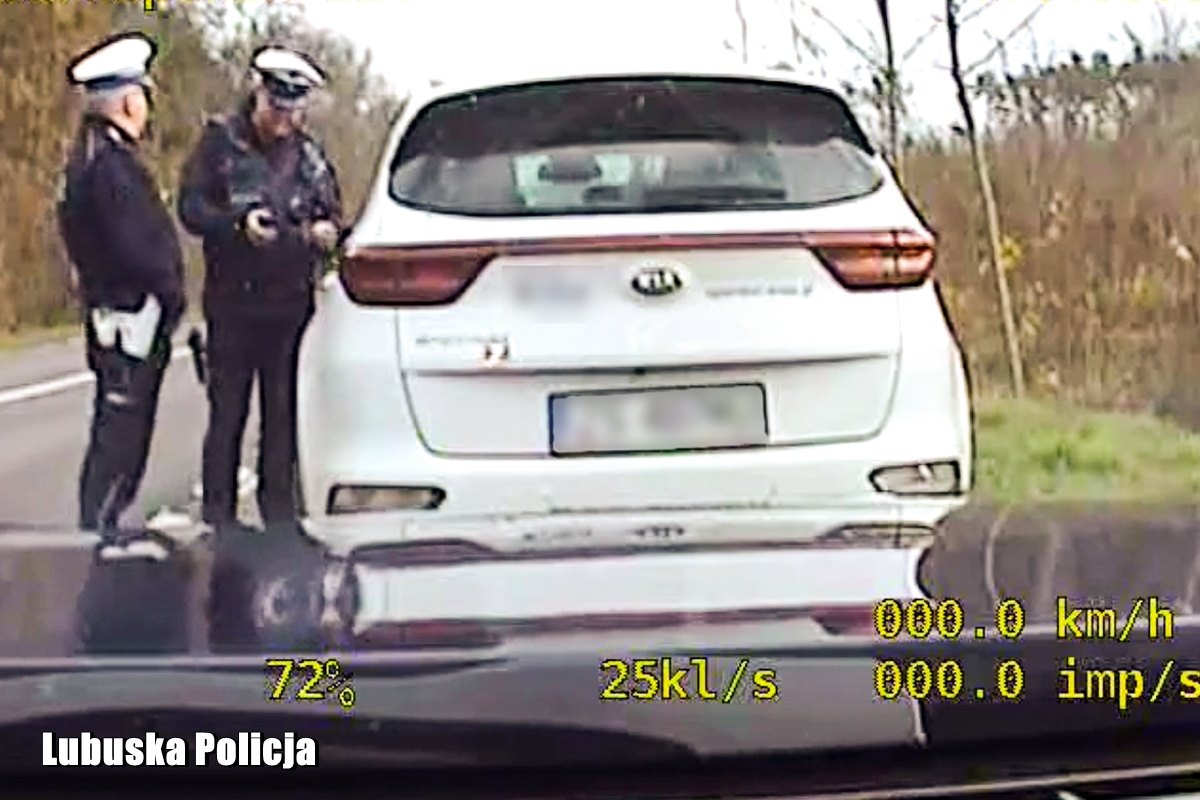 Policjanci zatrzymali kierowcę, który przekroczył dozwoloną prędkość o 81 km