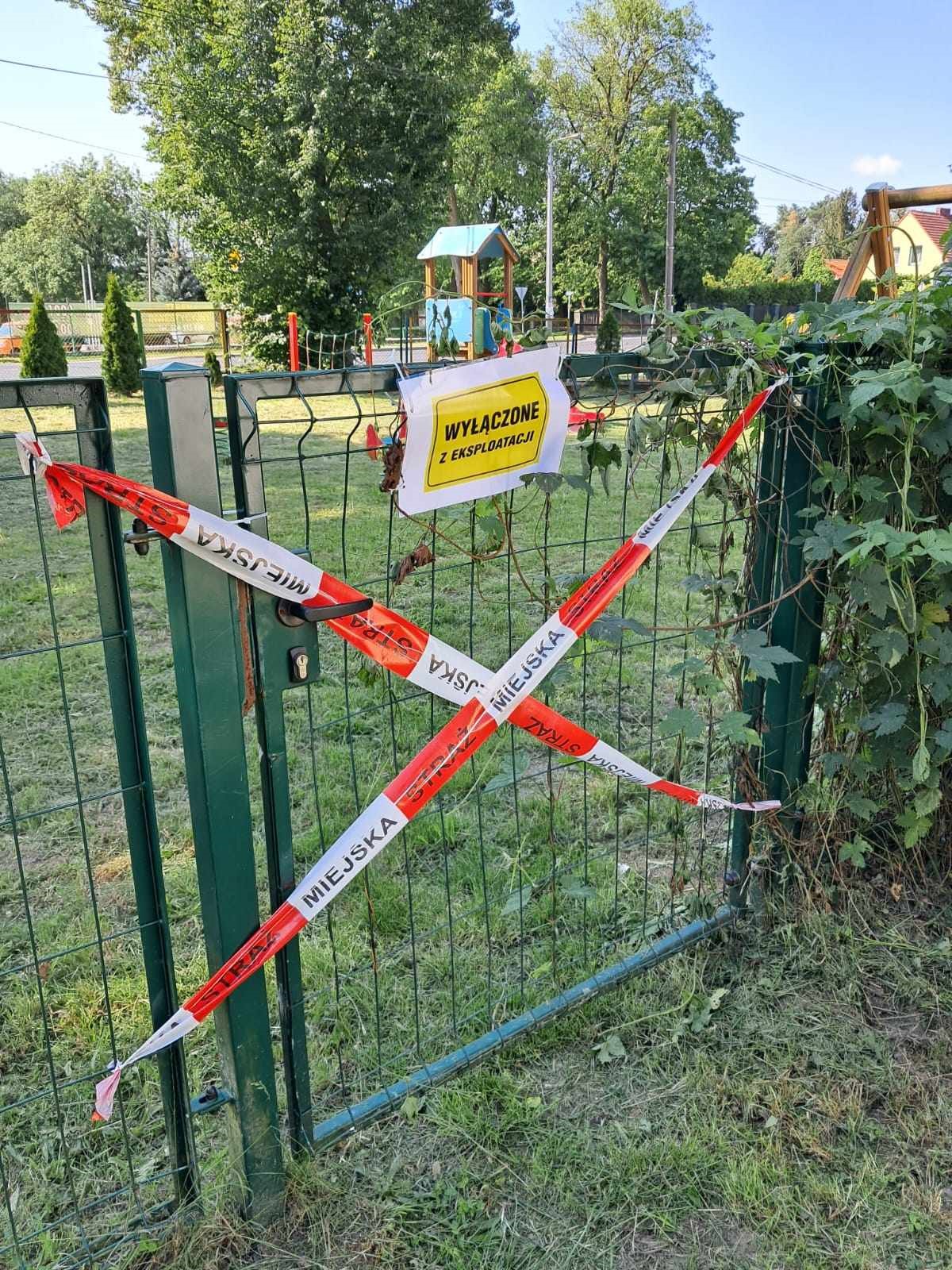 Zakaz wstępu na plac zabaw w Kunowicach