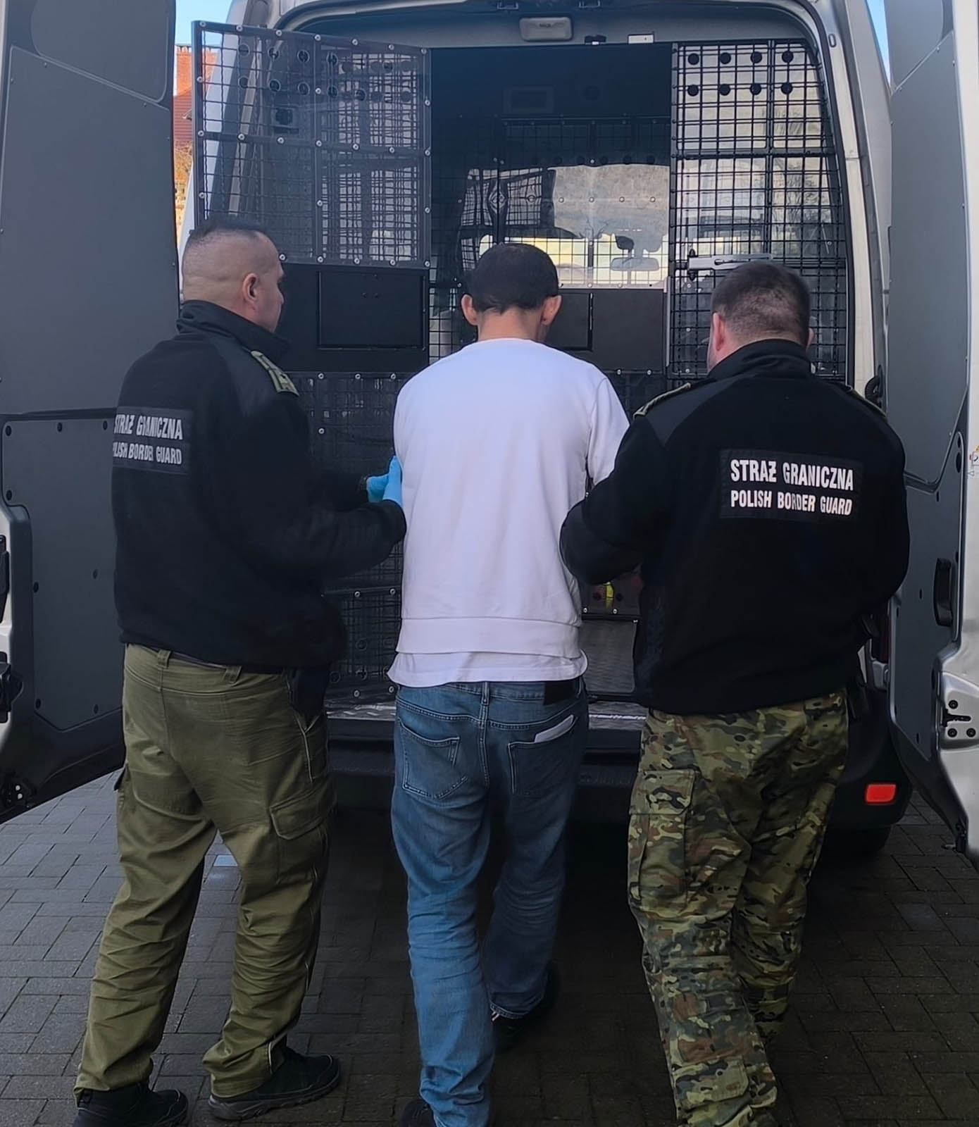 Straż Graniczna zatrzymała dwóch Polaków poszukiwanych przez wymiar sprawiedliwości