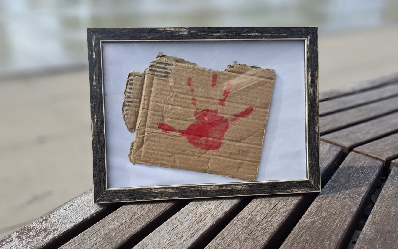 Licytacja dla Michała Bienia. Do wygrania symboliczny odcisk dłoni chłopca