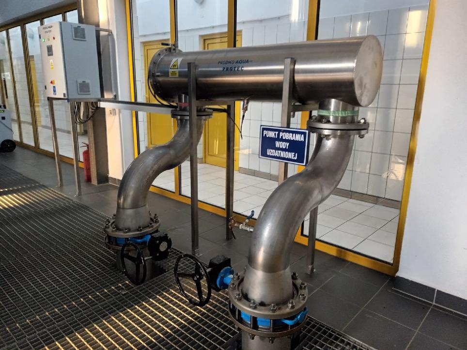 ZUWŚ Słubice montuje lampy UV na stacjach uzdatniania wody