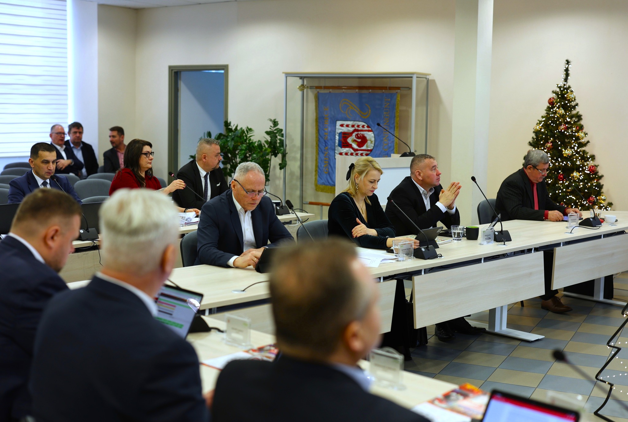 Radni uchwalili budżet Słubic na 2026 rok (fot. UM Słubice)