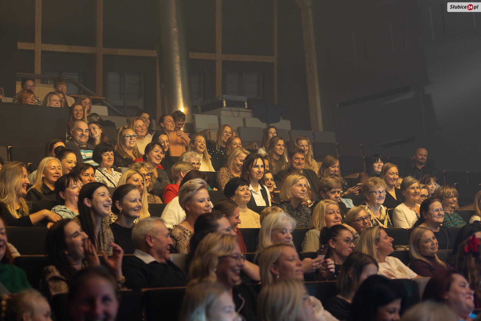 Justyna Steczkowska zaśpiewała dla nauczycieli