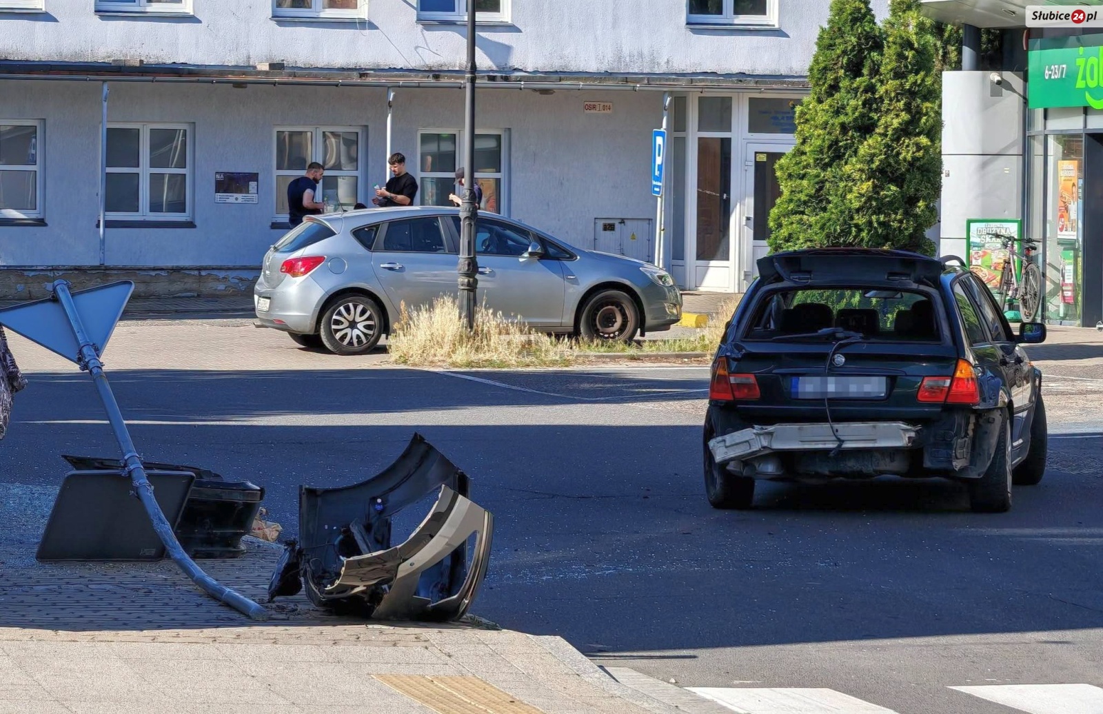 Sprawca kolizji otrzymał mandat 1500 zł i 15 punktów karnych
