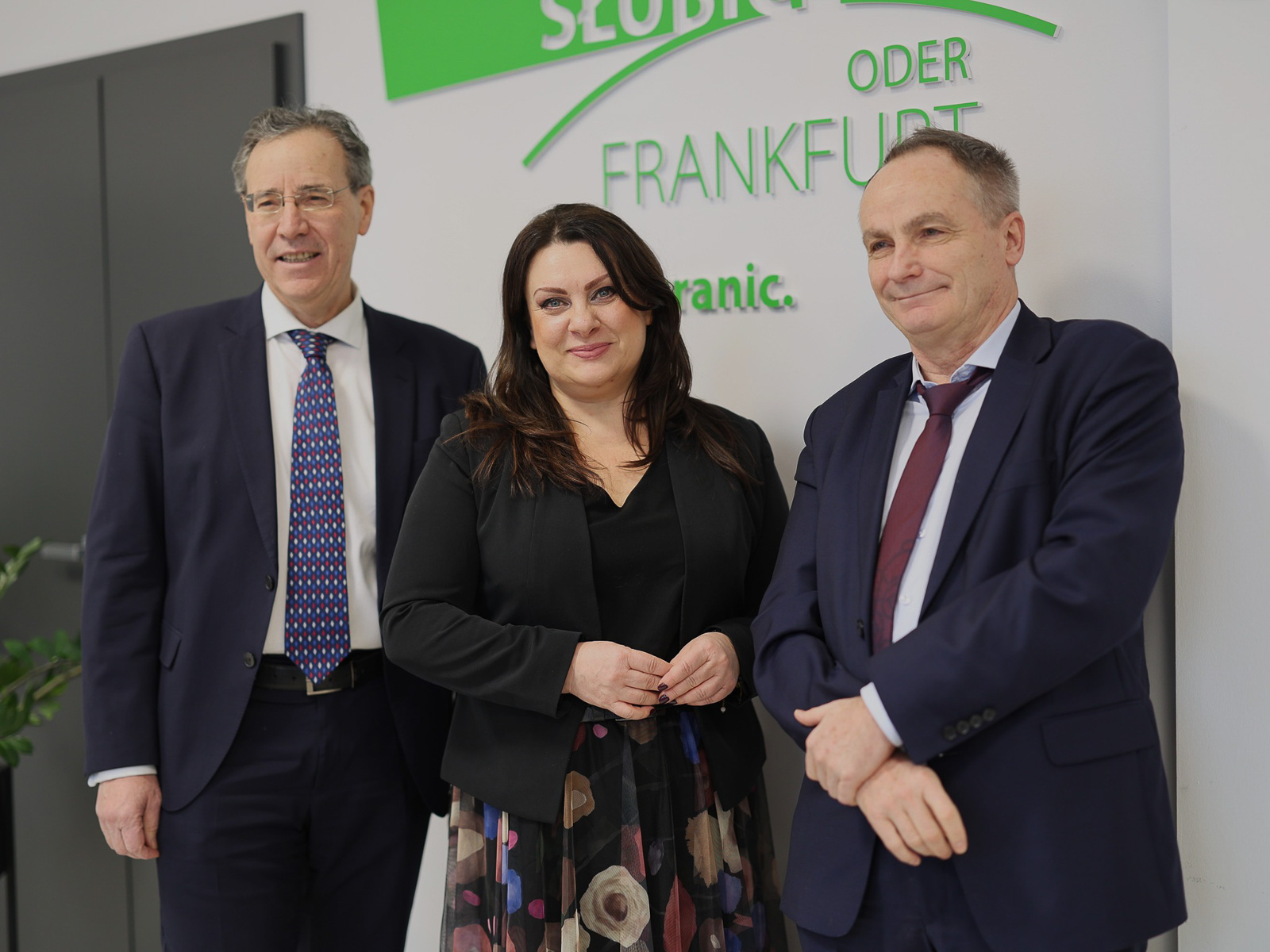 Burmistrzyni Słubic Marzena Słodownik z Miguelem Bergerem, Ambasadorem RFN w Polsce oraz Martinem Kremerem, Konsulem Generalnym RFN we Wrocławiu