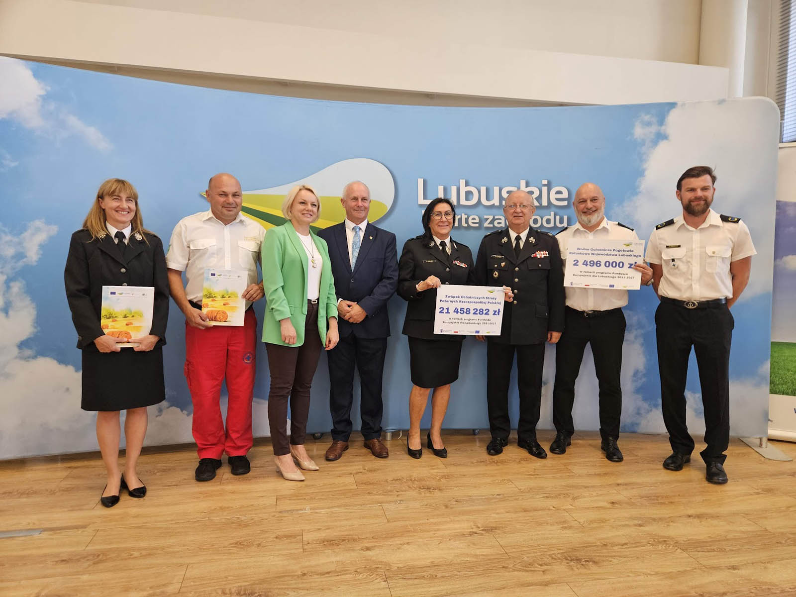 OSP Czarnów otrzyma dofinansowanie na zakup nowego wozu bojowego