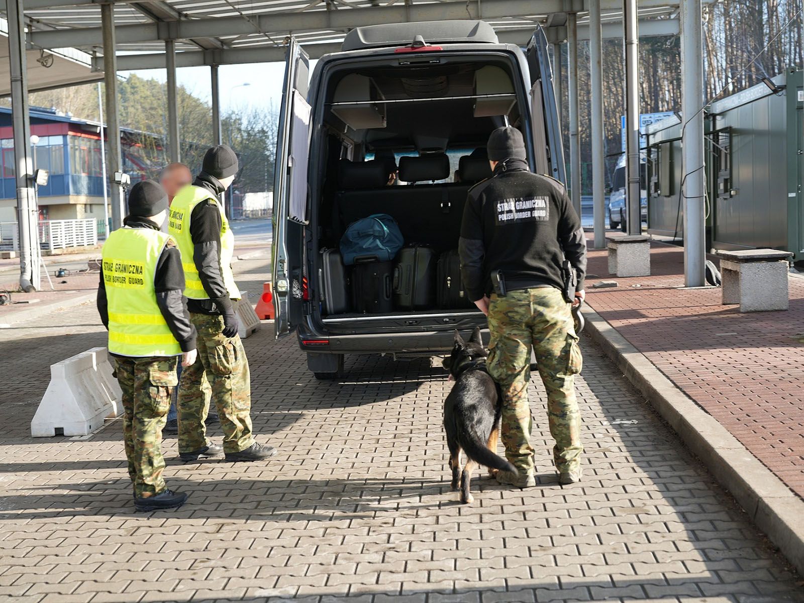 SG przeprowadza kontrole m.in. na przejściach w Świecku i Słubicach