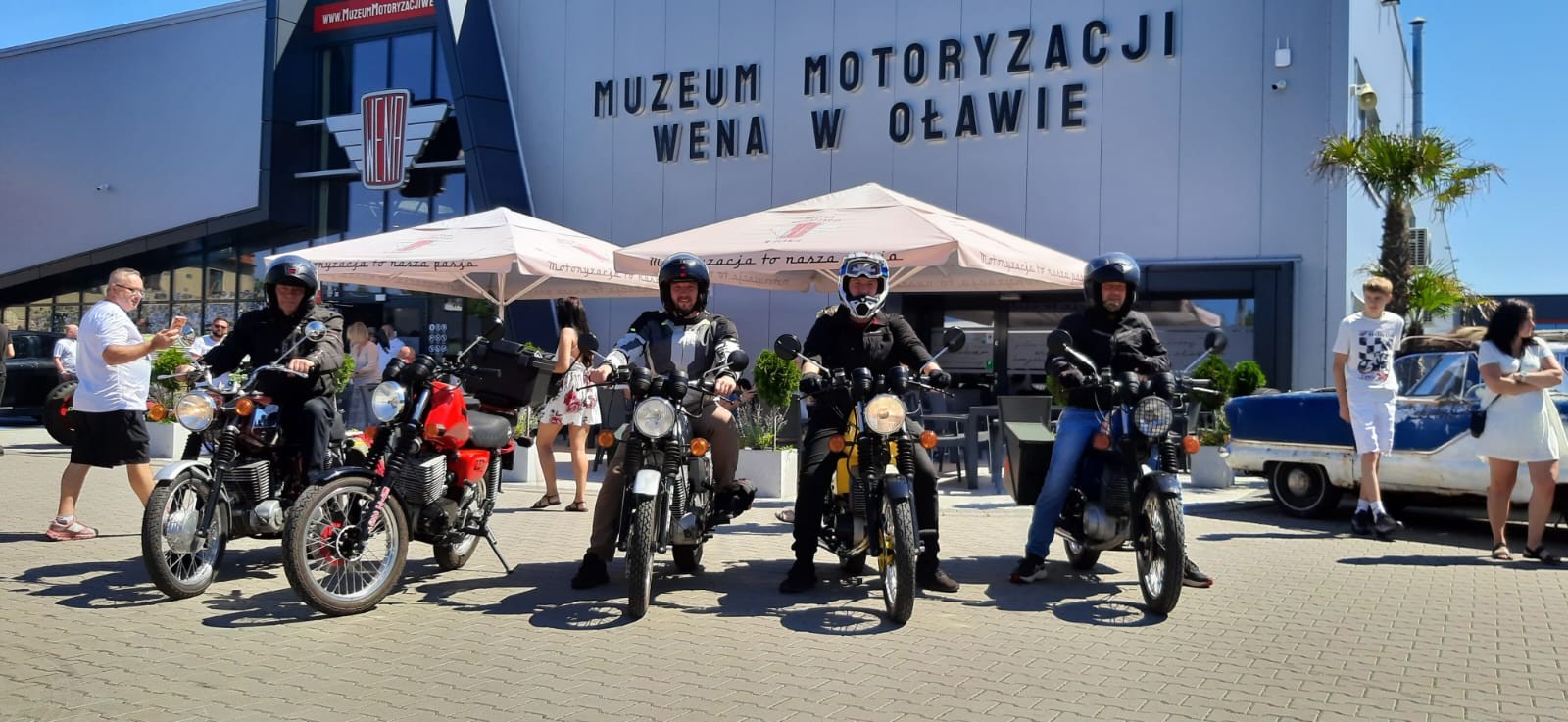 Jednym z celów wyprawy było Muzeum Motoryzacji Wena w Oławie