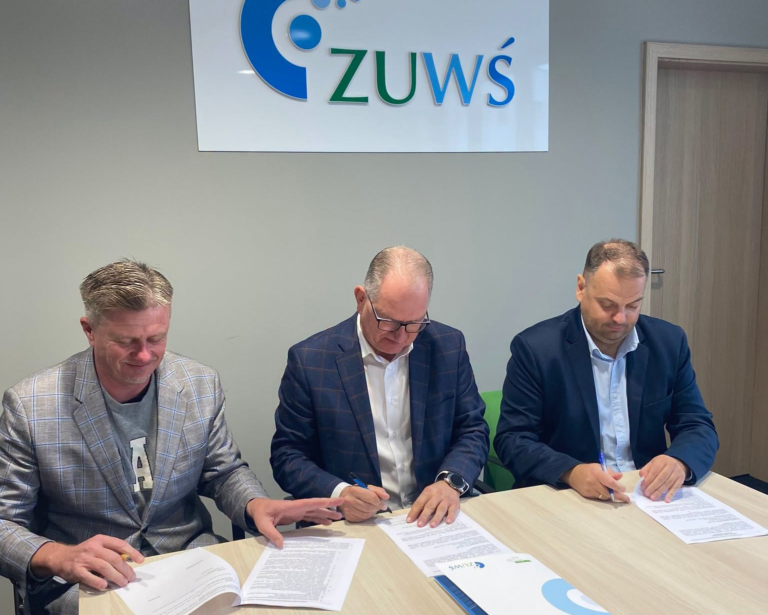 ZUWŚ podpisał umowę na nową instalację wodociągową przy ul. Wandy i Kochanowskiego