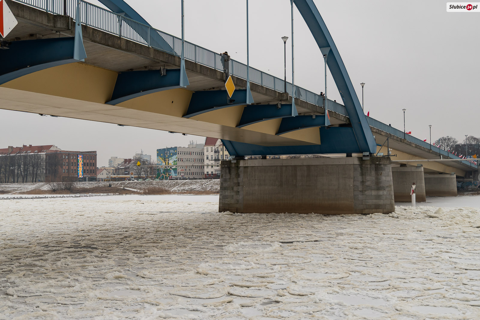 Na Odrze w Słubicach powstał zator lodowy